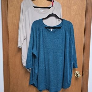 🟦 2 Maurices 3/4 Sleeve Sweaters